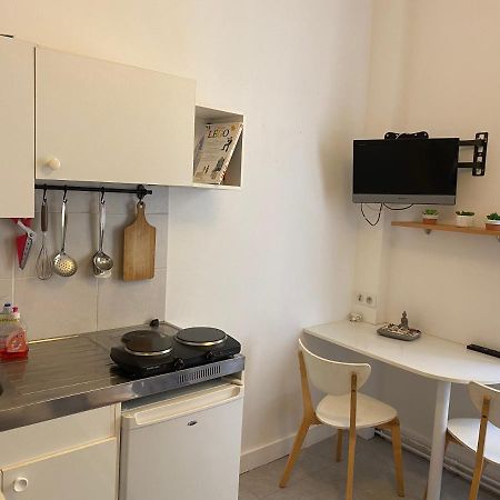 Studio Centre Ville Avec Ascenseur 3Min Des Thermes Aix-les-Bains Zewnętrze zdjęcie