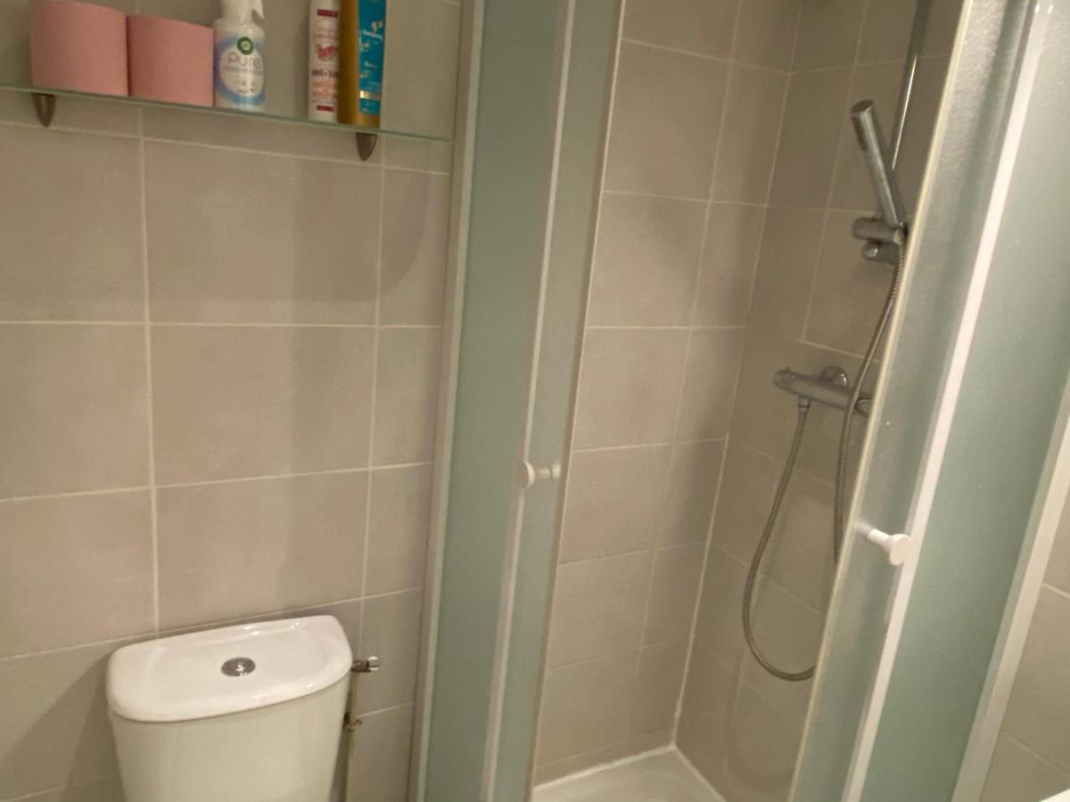 Studio Centre Ville Avec Ascenseur 3Min Des Thermes Aix-les-Bains Zewnętrze zdjęcie